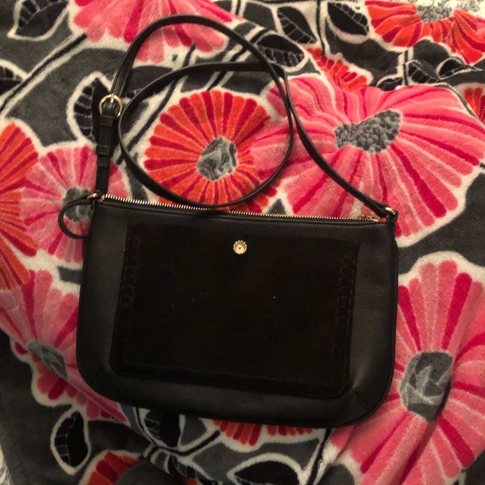 LC crossbody black bag